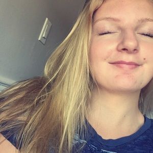 Meet your Posher, Marissa